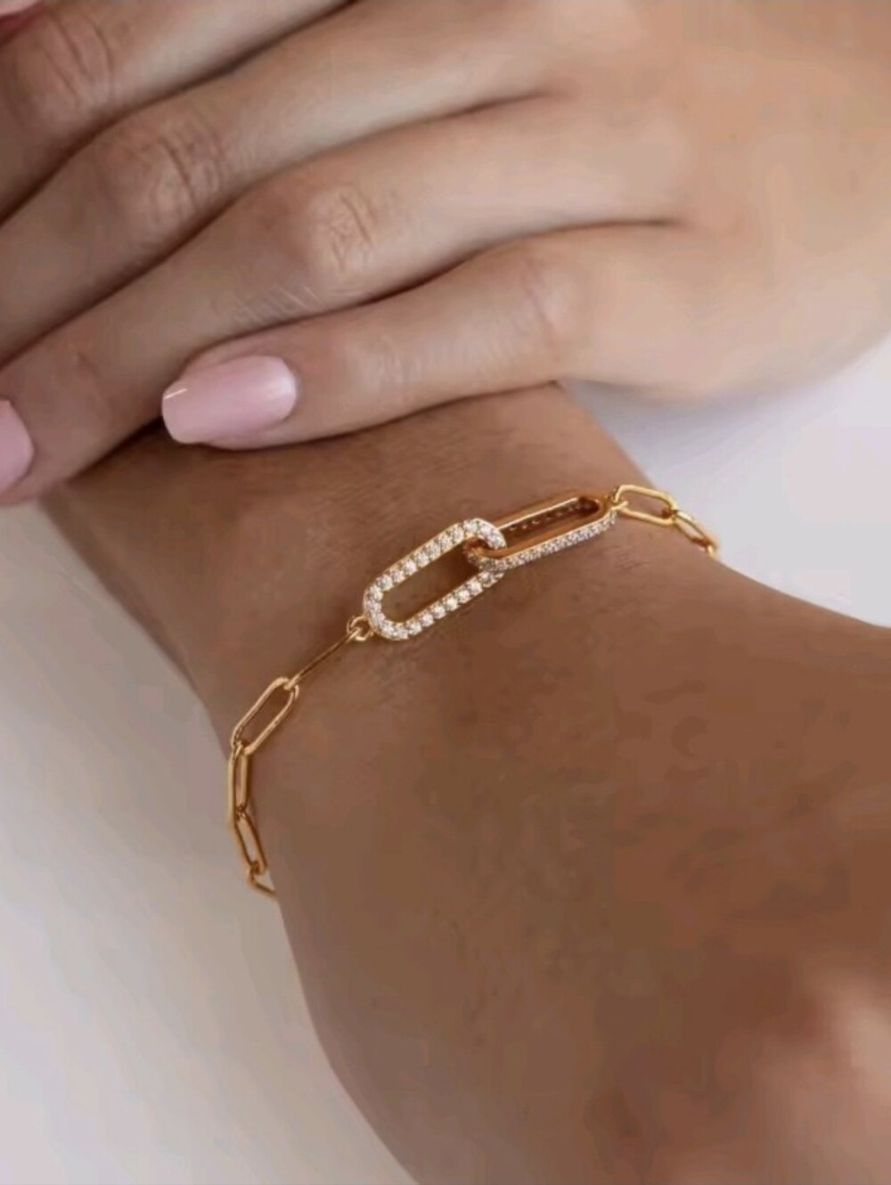 Interlocking Pavé Paperclip Chain link Bracelet * New* Adjustable *